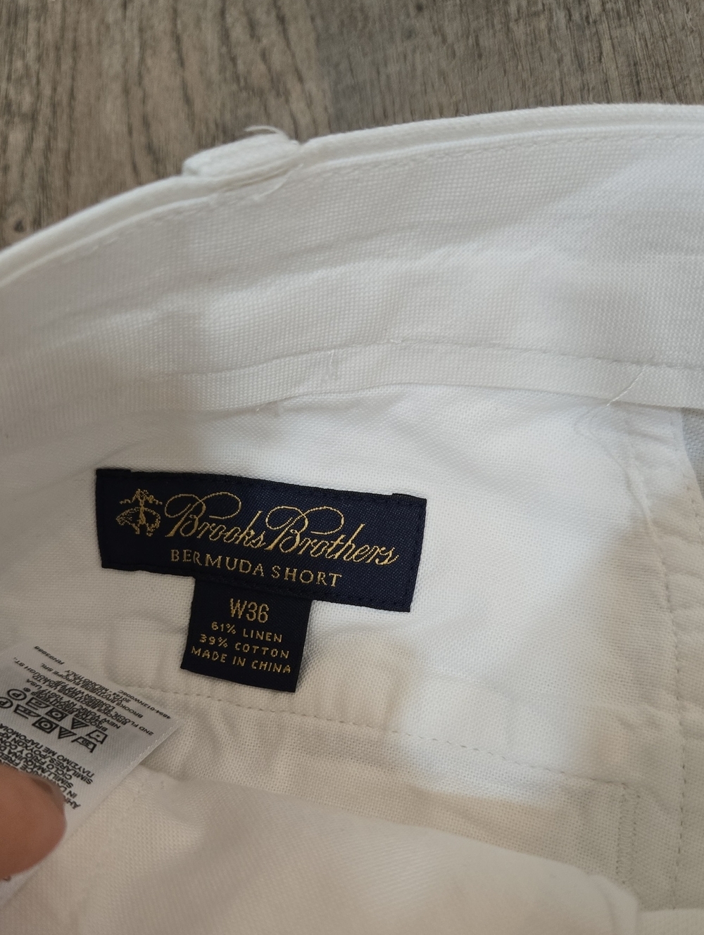 Brooks Brothers Men’s Linen Shorts! - Picture 3 of 5